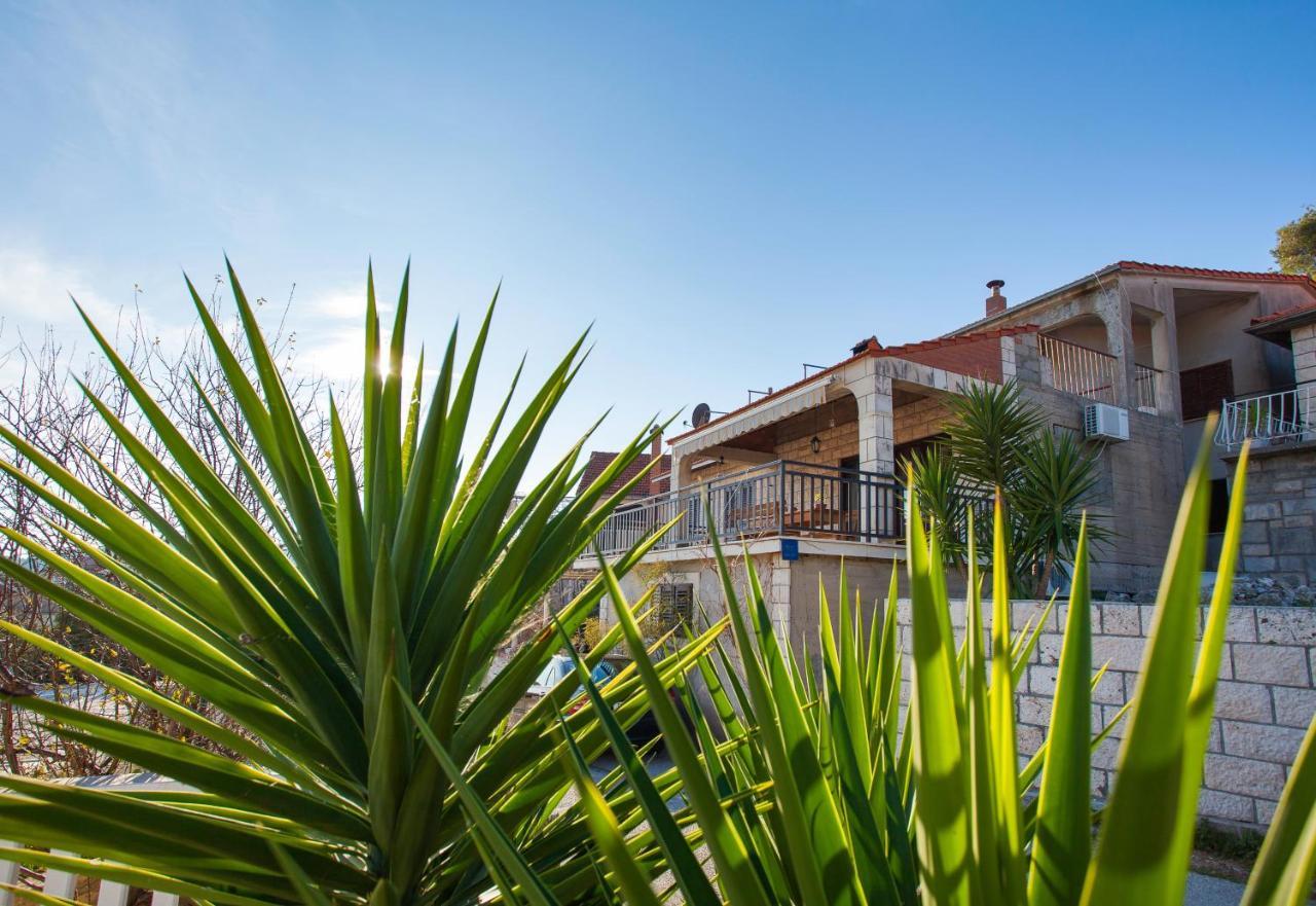 Apartments With A Parking Space Brna, Korcula - 9188 Smokvica  Екстериор снимка